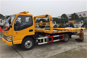 赞皇哪里有拖车服务